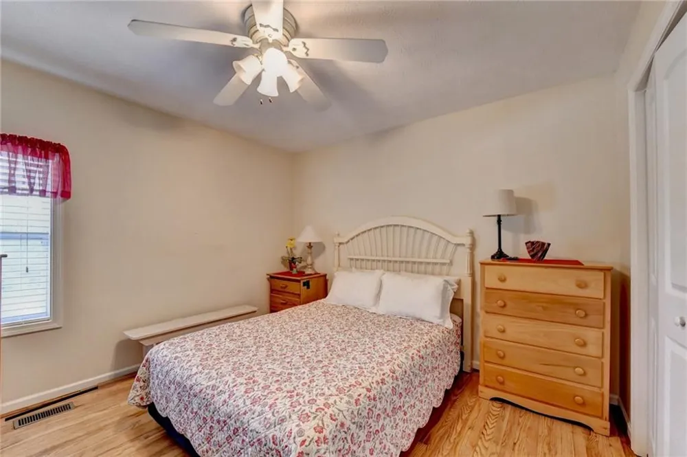 6474 Dahlonega Highway Clermont, GA 30527