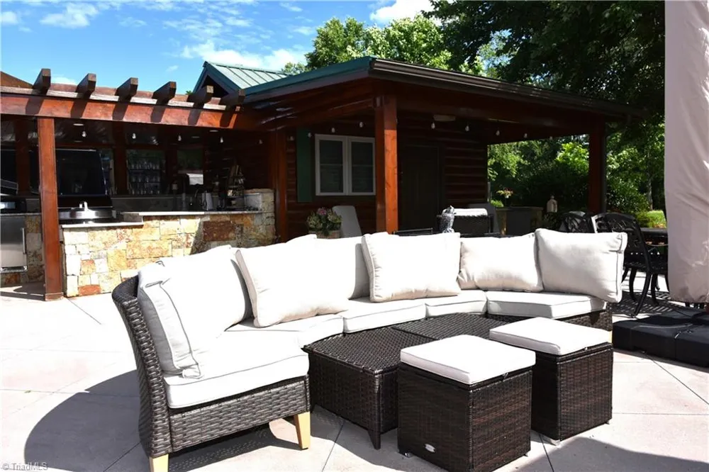 2524 Edmonds Road #33 Galax, VA 24333