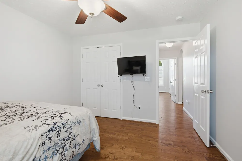 465 Old 25 Loop Road Castalian Springs, TN 37031