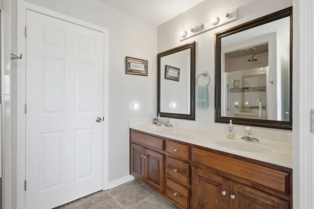 465 Old 25 Loop Road Castalian Springs, TN 37031