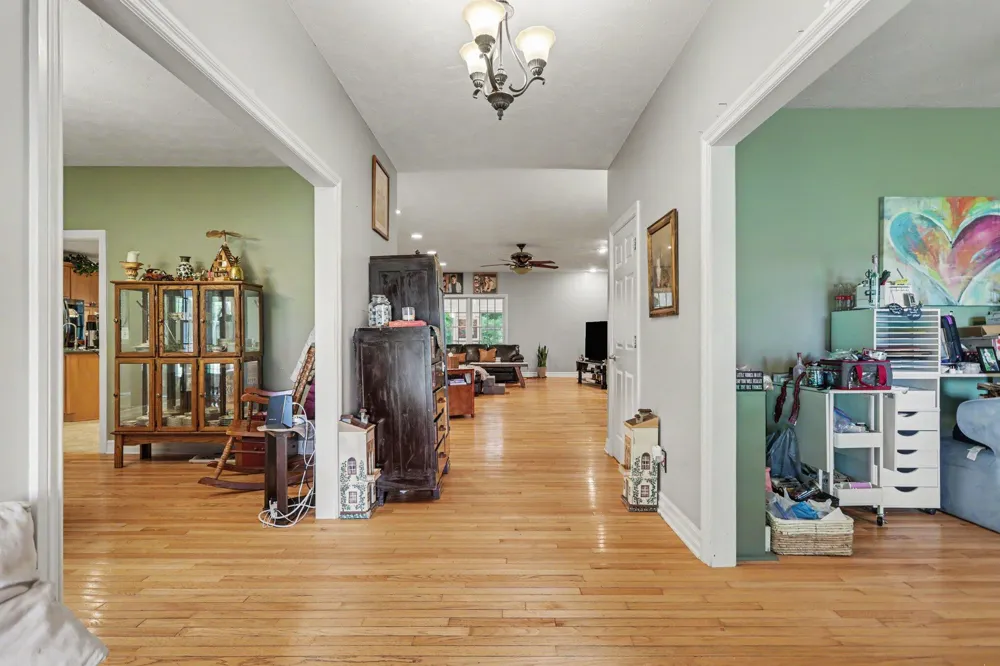 17830 Victors Lane Marshall Township, MI 49068