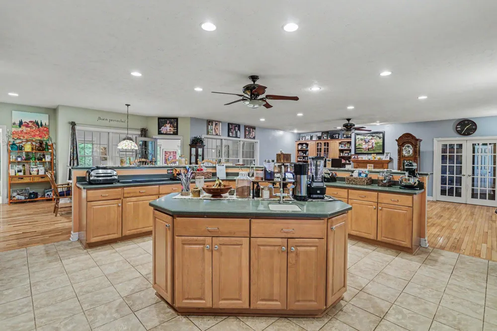 17830 Victors Lane Marshall Township, MI 49068