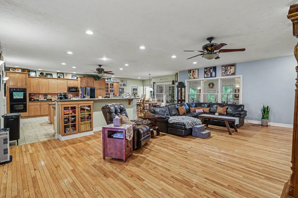 17830 Victors Lane Marshall Township, MI 49068