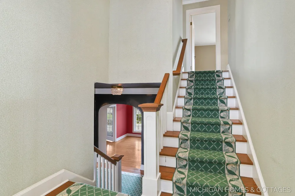 714 Shore Drive Park Township, MI 49424