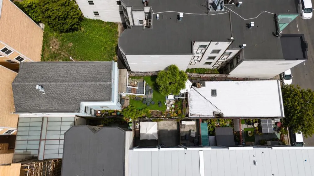 1176 Pine Street San Francisco, CA 94109