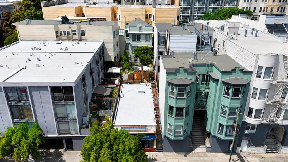 1176 Pine Street San Francisco, CA 94109