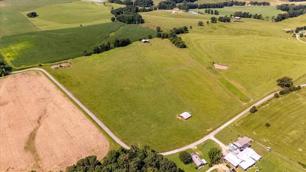 0 Marks Rd Leoma, TN 38468