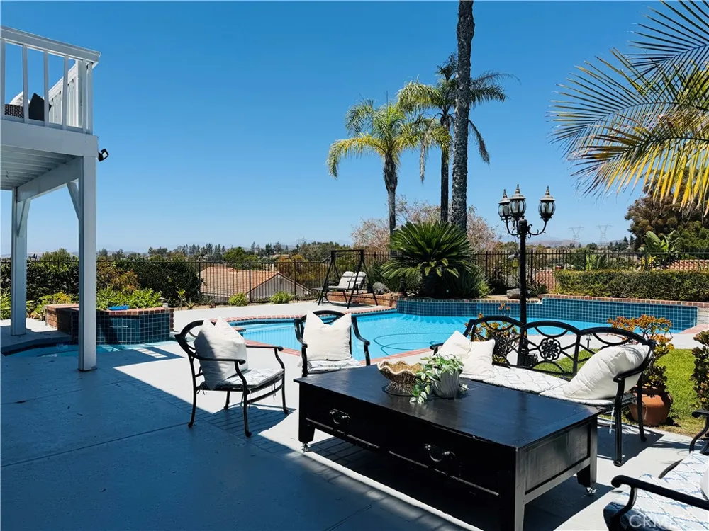 6415 E Stonebridge Anaheim Hills, CA 92807