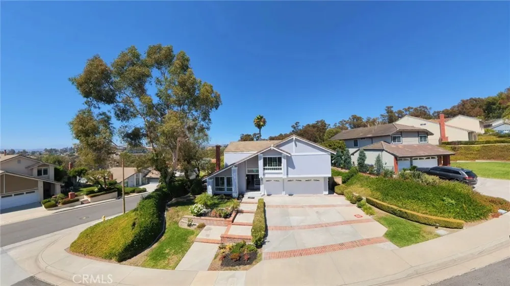 6415 E Stonebridge Anaheim Hills, CA 92807