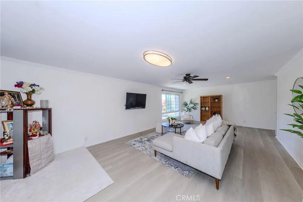 6415 E Stonebridge Anaheim Hills, CA 92807