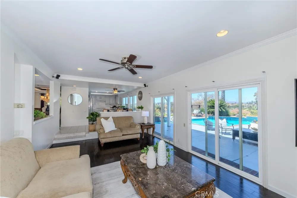 6415 E Stonebridge Anaheim Hills, CA 92807