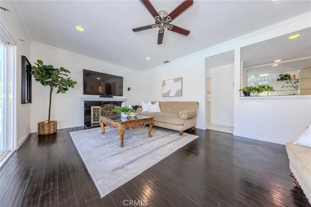 6415 E Stonebridge Anaheim Hills, CA 92807