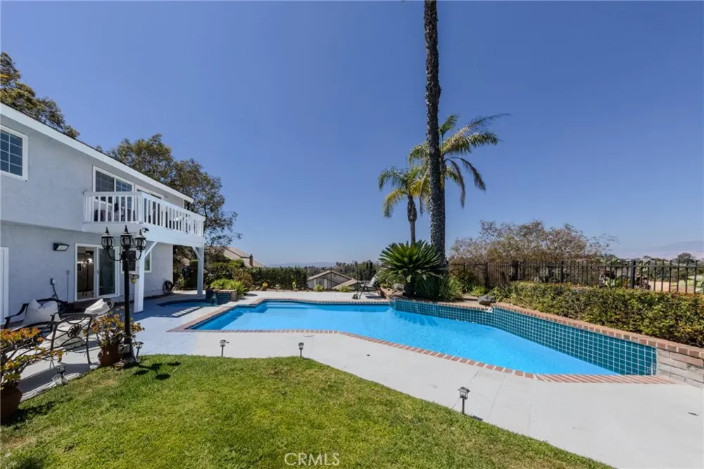 6415 E Stonebridge Anaheim Hills, CA 92807