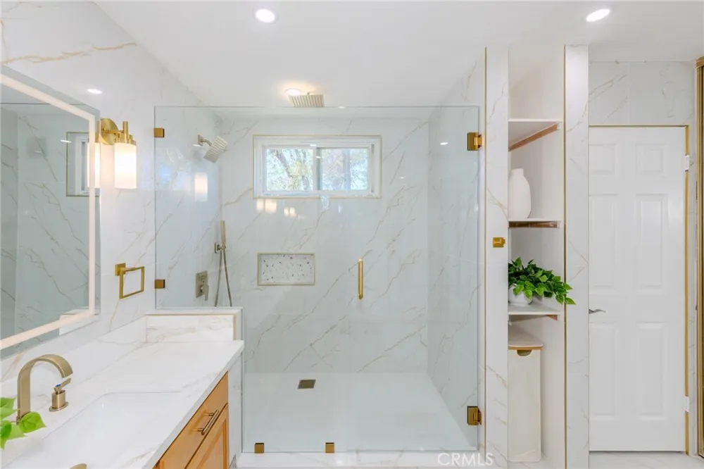 6415 E Stonebridge Anaheim Hills, CA 92807