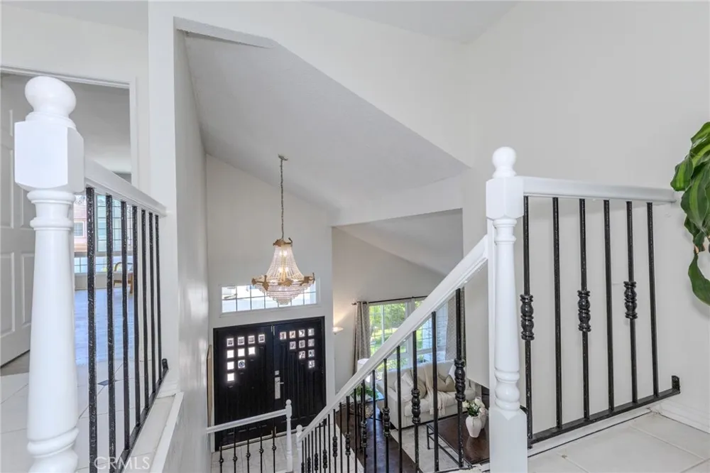 6415 E Stonebridge Anaheim Hills, CA 92807