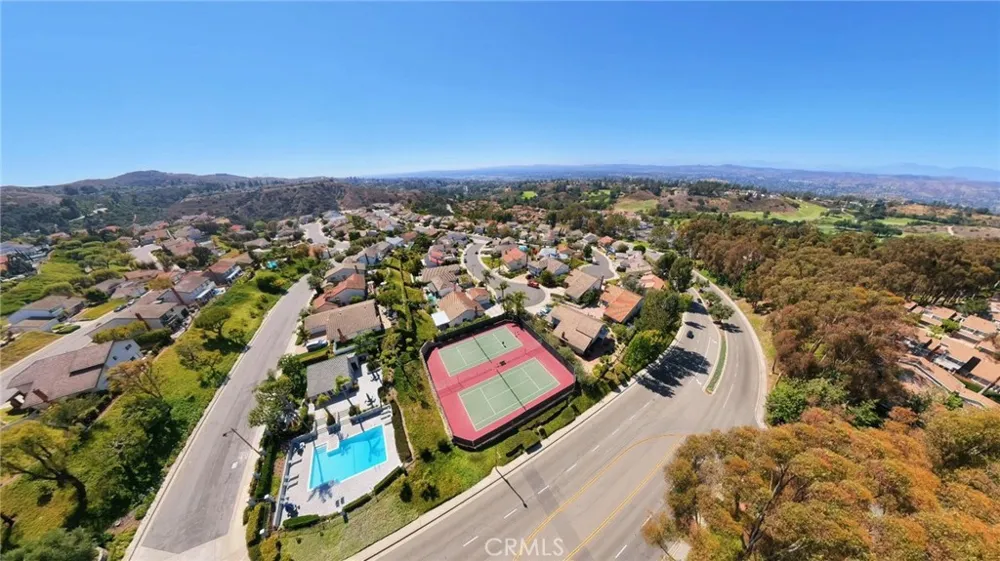 6415 E Stonebridge Anaheim Hills, CA 92807
