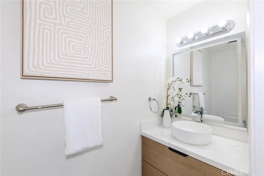 6415 E Stonebridge Anaheim Hills, CA 92807
