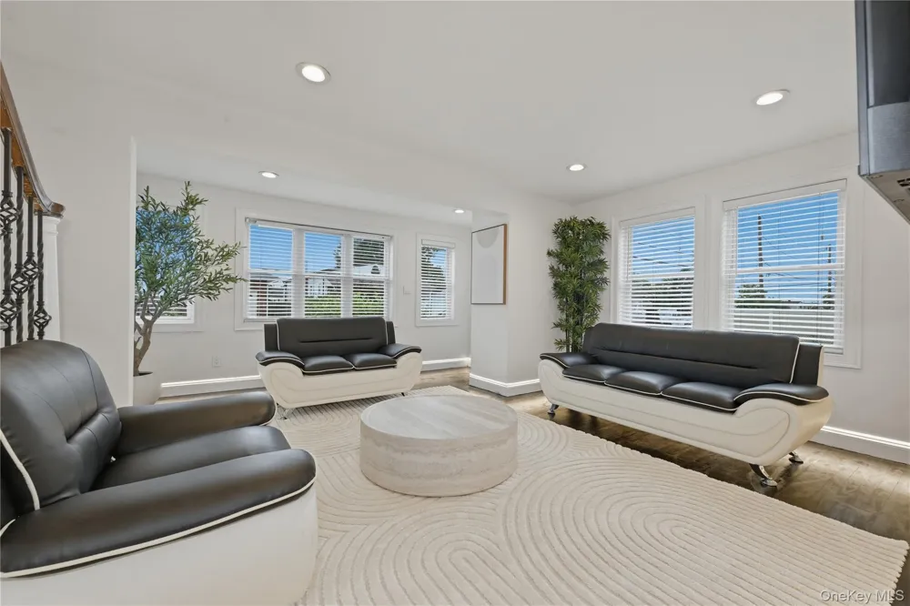 6 Prospect Street Hicksville, NY 11801