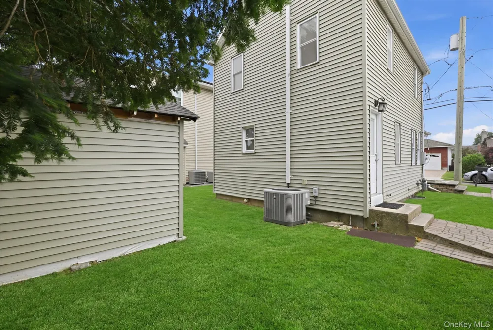 6 Prospect Street Hicksville, NY 11801