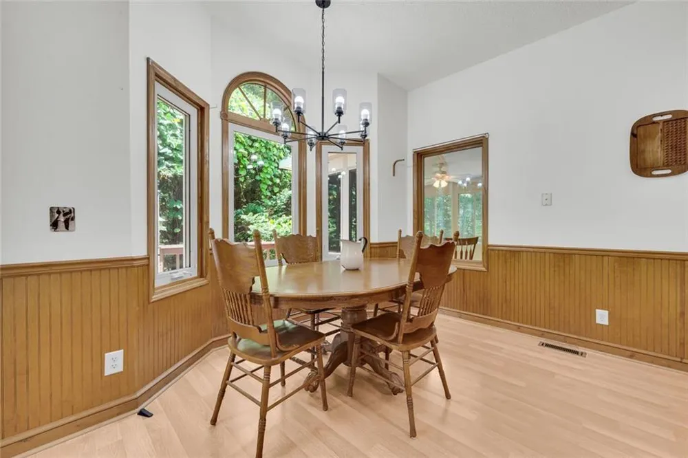 160 Quail Ridge Drive Cleveland, GA 30528