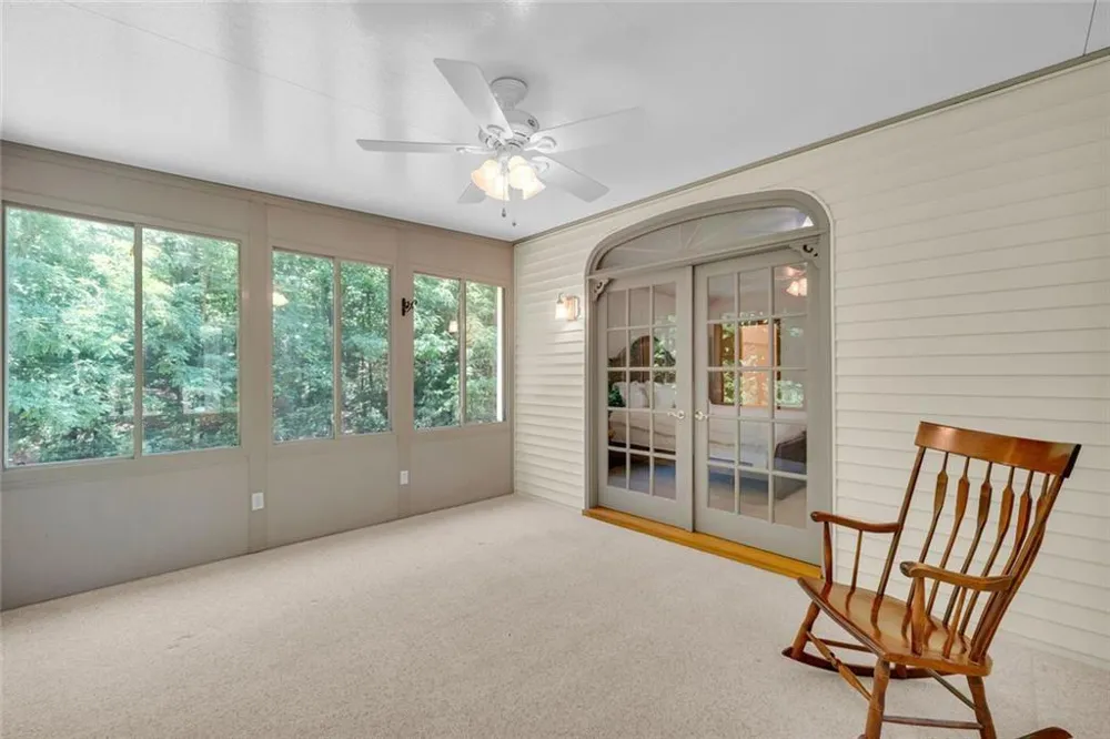 160 Quail Ridge Drive Cleveland, GA 30528
