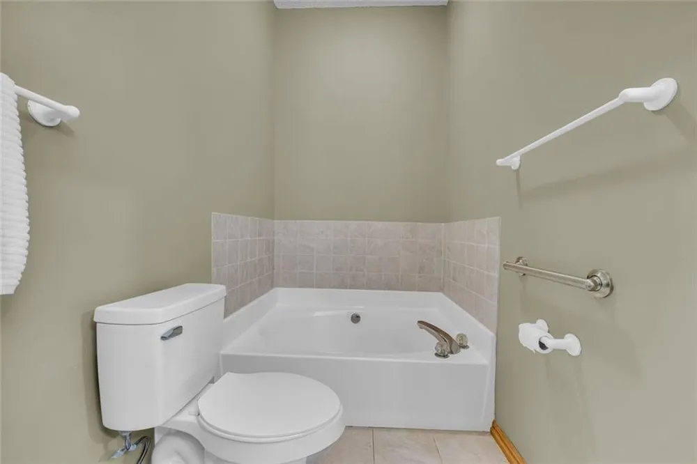 160 Quail Ridge Drive Cleveland, GA 30528