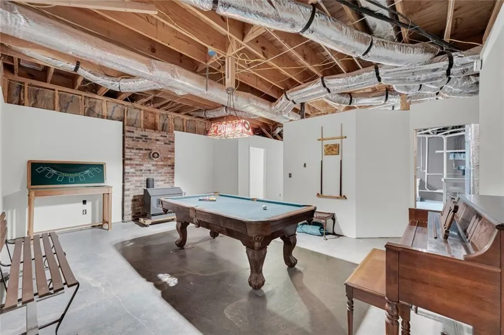 160 Quail Ridge Drive Cleveland, GA 30528