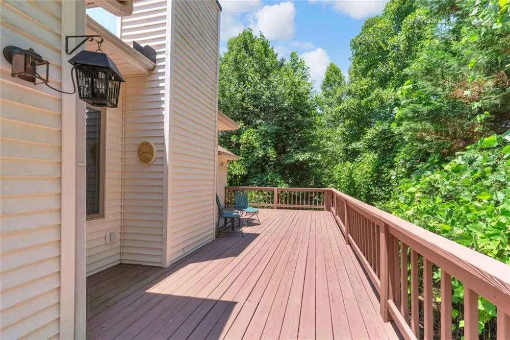 160 Quail Ridge Drive Cleveland, GA 30528