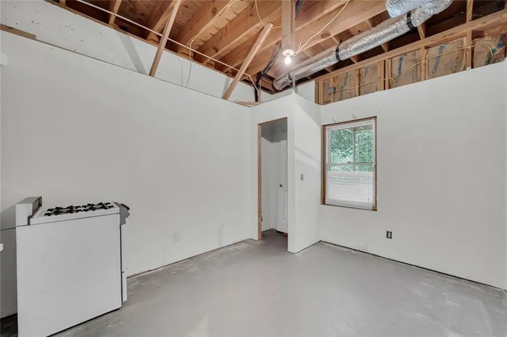 160 Quail Ridge Drive Cleveland, GA 30528