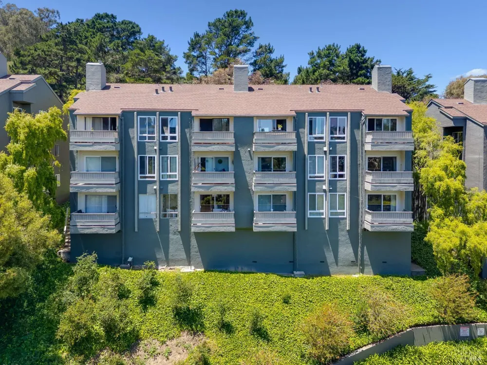 22 Anchorage Road Sausalito, CA 94965