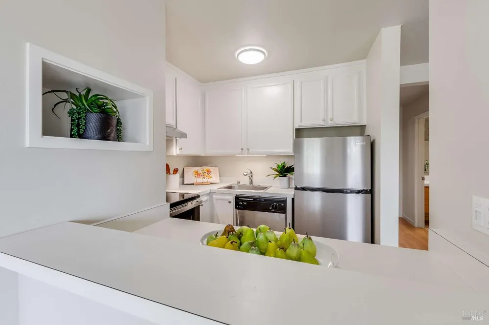 22 Anchorage Road Sausalito, CA 94965