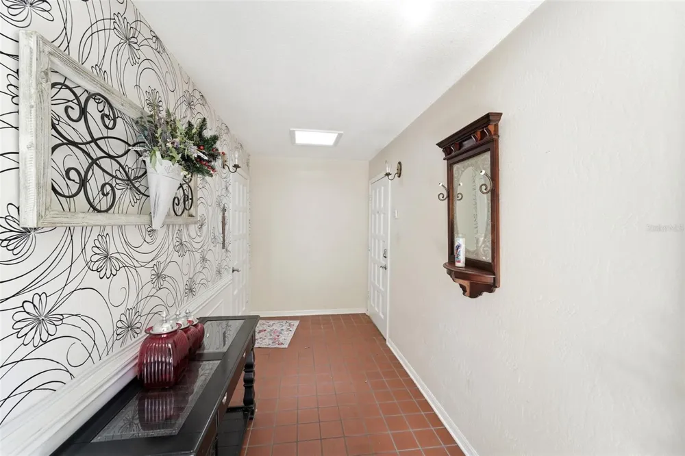 820 S HILL AVENUE #40 Deland, FL 32724
