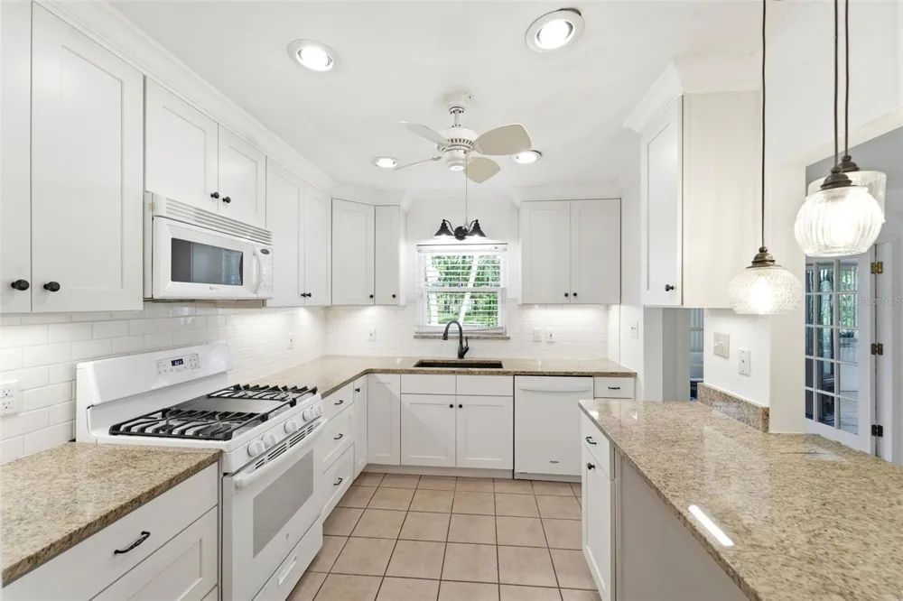 820 S HILL AVENUE #40 Deland, FL 32724