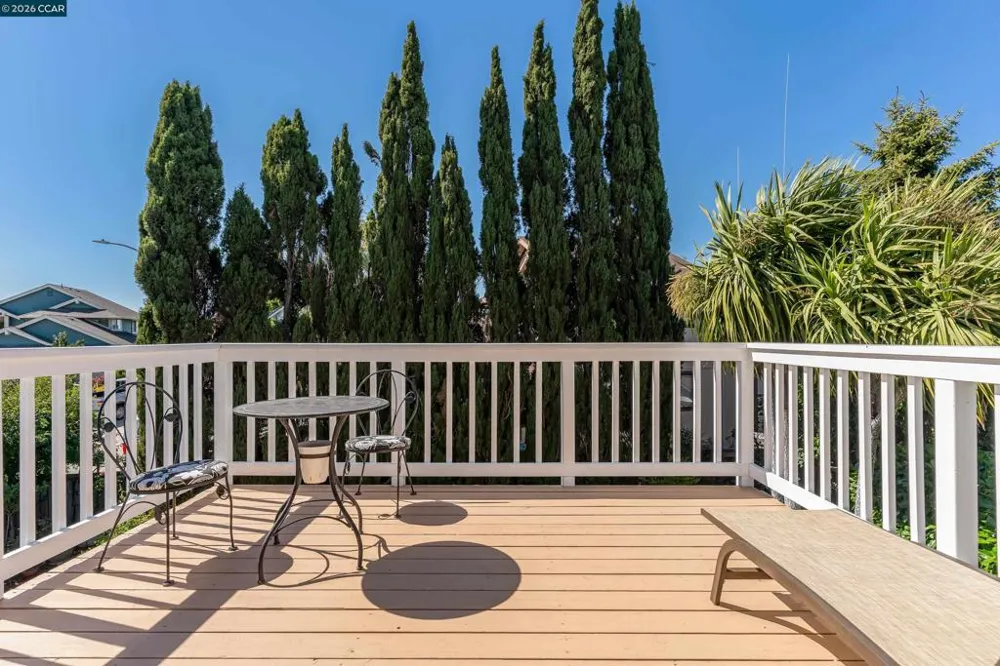 423 Duperu Dr Crockett, CA 94525