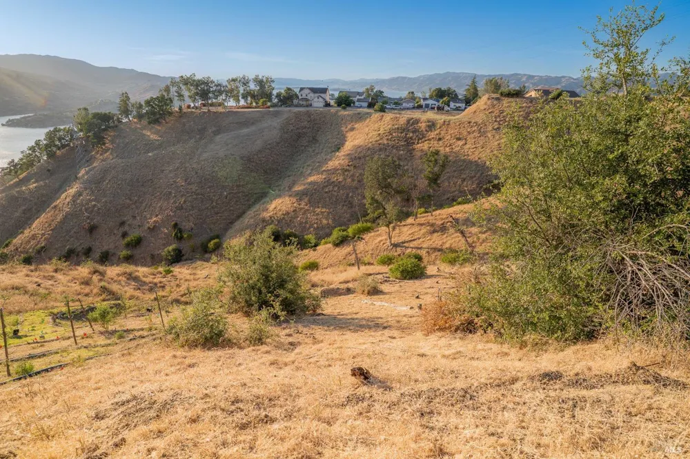 220 Manzanita Lane Napa, CA 94558