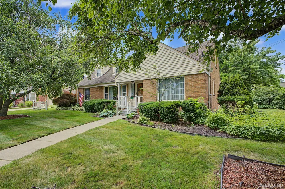 21236 Outer Drive Dearborn City, MI 48124
