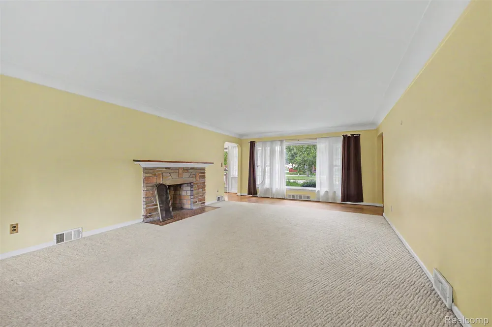 21236 Outer Drive Dearborn City, MI 48124