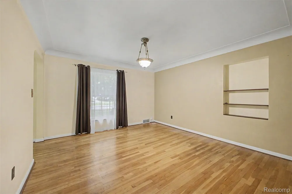 21236 Outer Drive Dearborn City, MI 48124