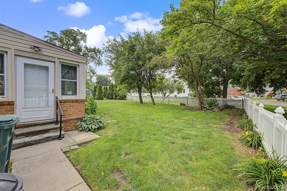 21236 Outer Drive Dearborn City, MI 48124