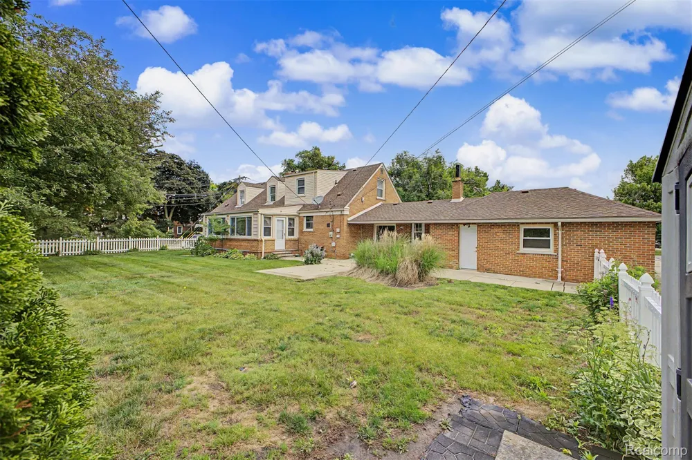 21236 Outer Drive Dearborn City, MI 48124
