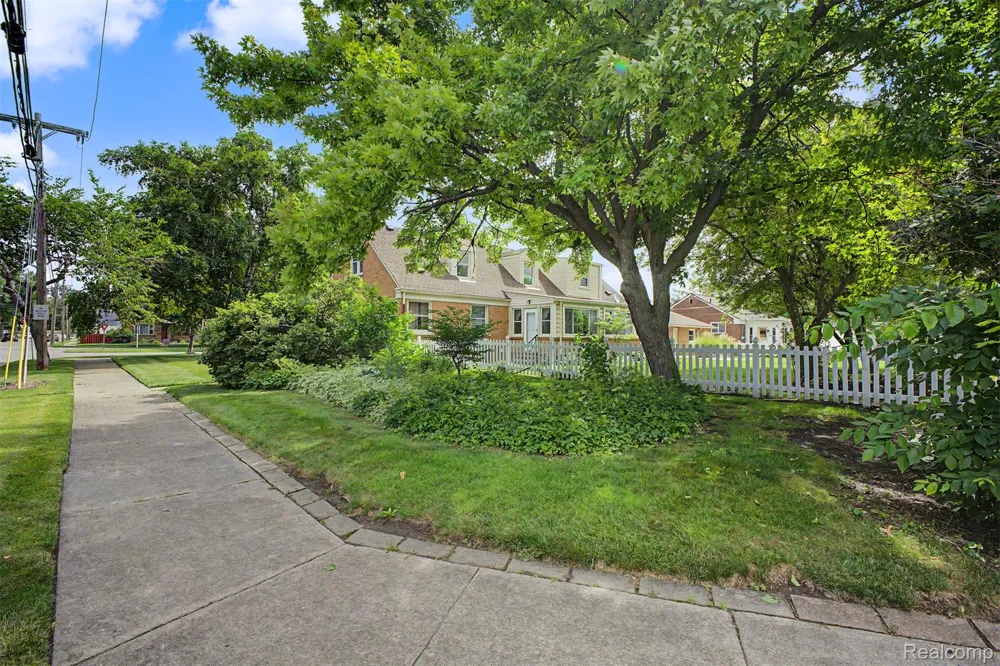21236 Outer Drive Dearborn City, MI 48124