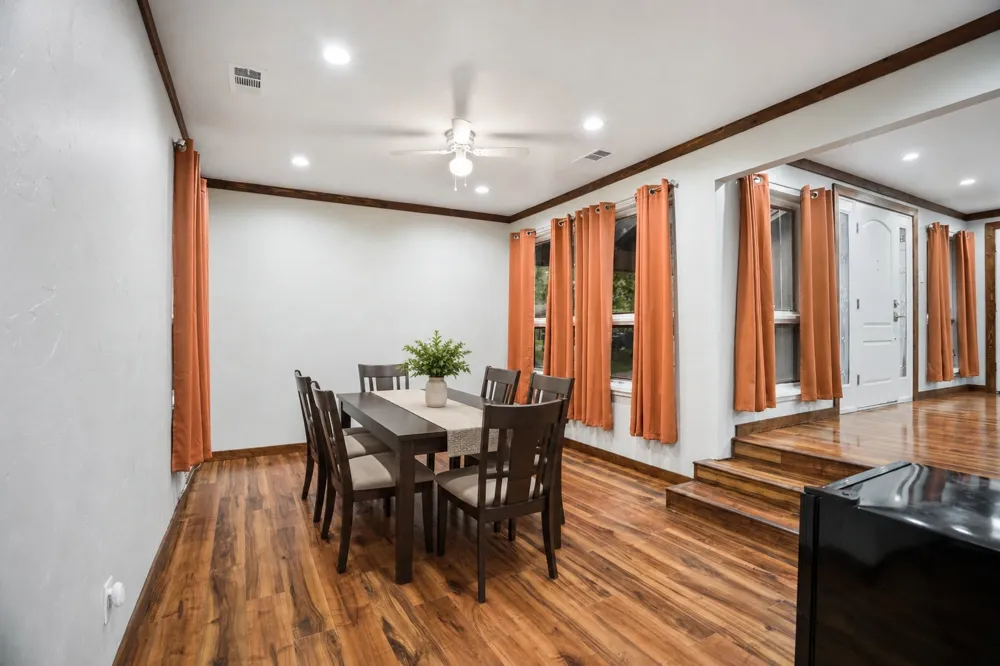 207 Shadowwood Trail Ovilla, TX 75154