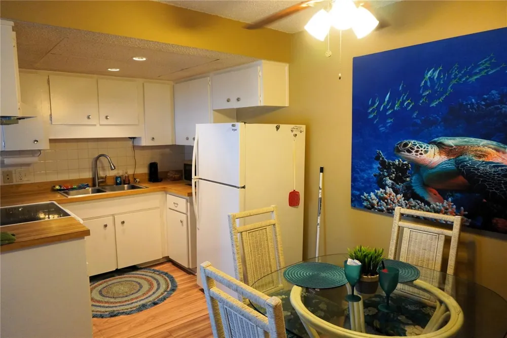 4315 TAHITIAN GARDENS CIRCLE #H Holiday, FL 34691