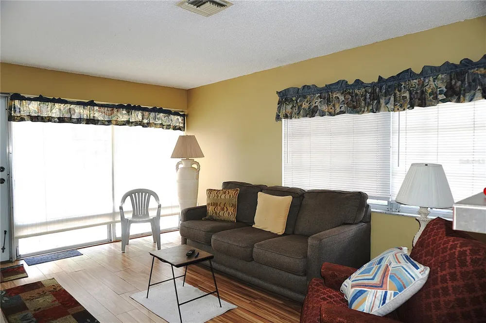 4315 TAHITIAN GARDENS CIRCLE #H Holiday, FL 34691