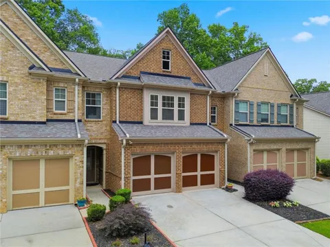 1485 Faircrest Lane
