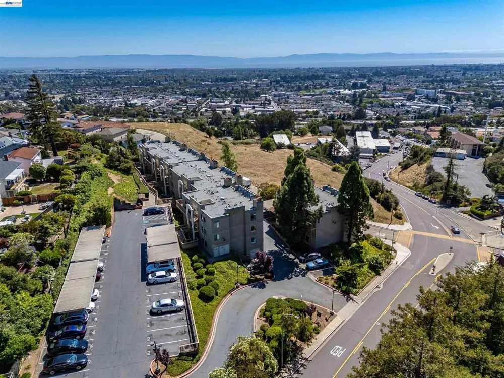 2505 Miramar Ave #114 Castro Valley, CA 94546