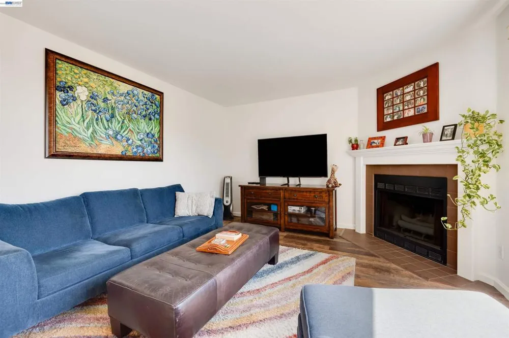 2505 Miramar Ave #114 Castro Valley, CA 94546