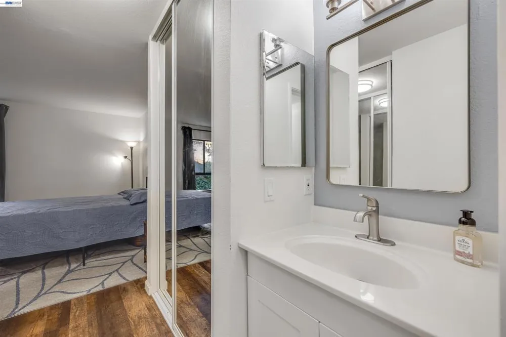 2505 Miramar Ave #114 Castro Valley, CA 94546
