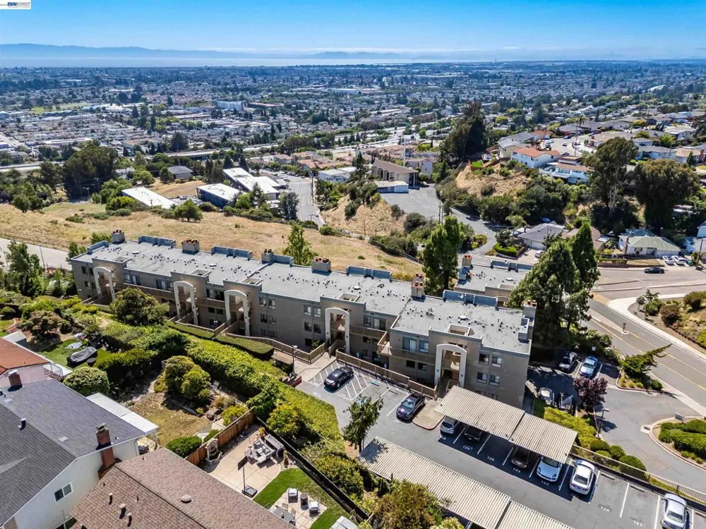 2505 Miramar Ave #114 Castro Valley, CA 94546