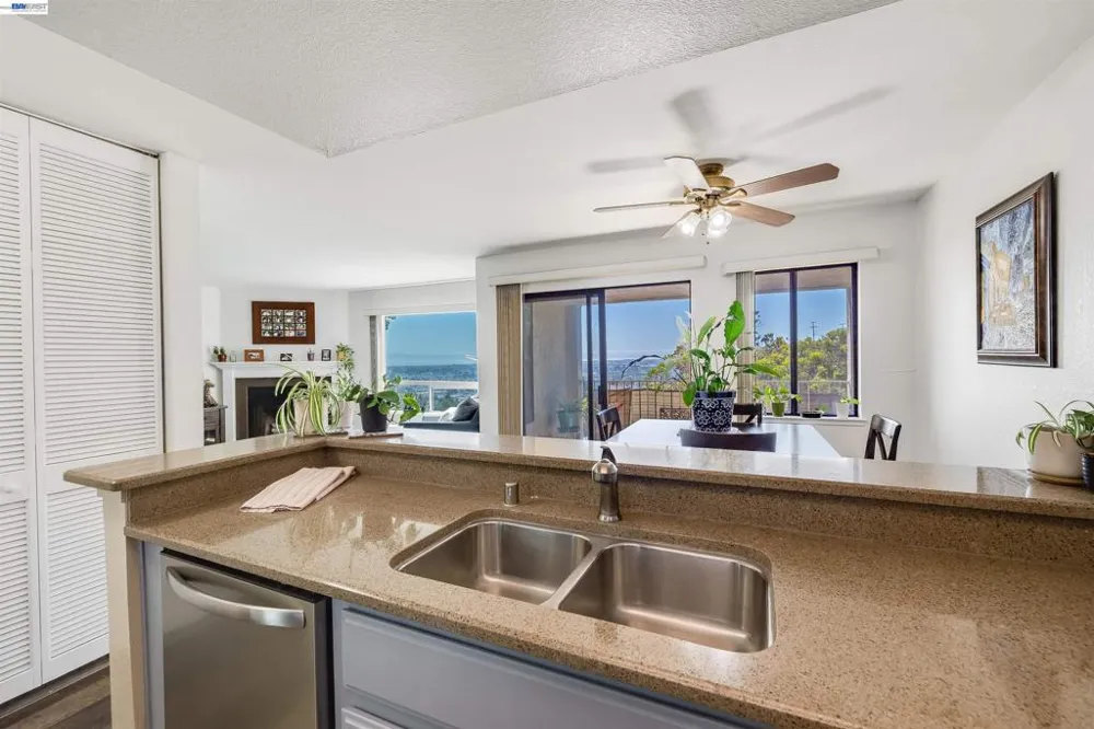 2505 Miramar Ave #114 Castro Valley, CA 94546